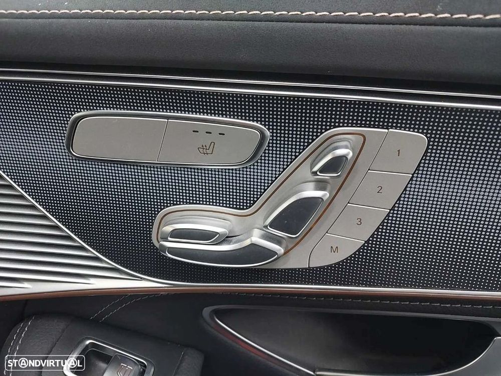 Mercedes-Benz EQC 400 4Matic - 9