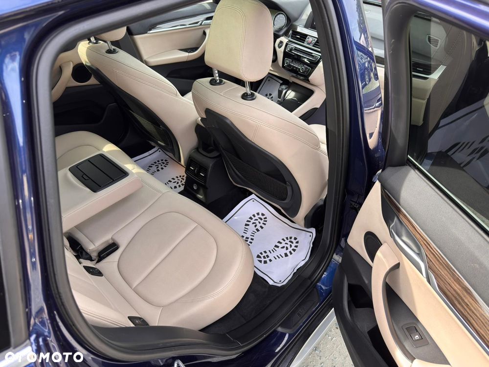 BMW X1 xDrive25i xLine sport - 14