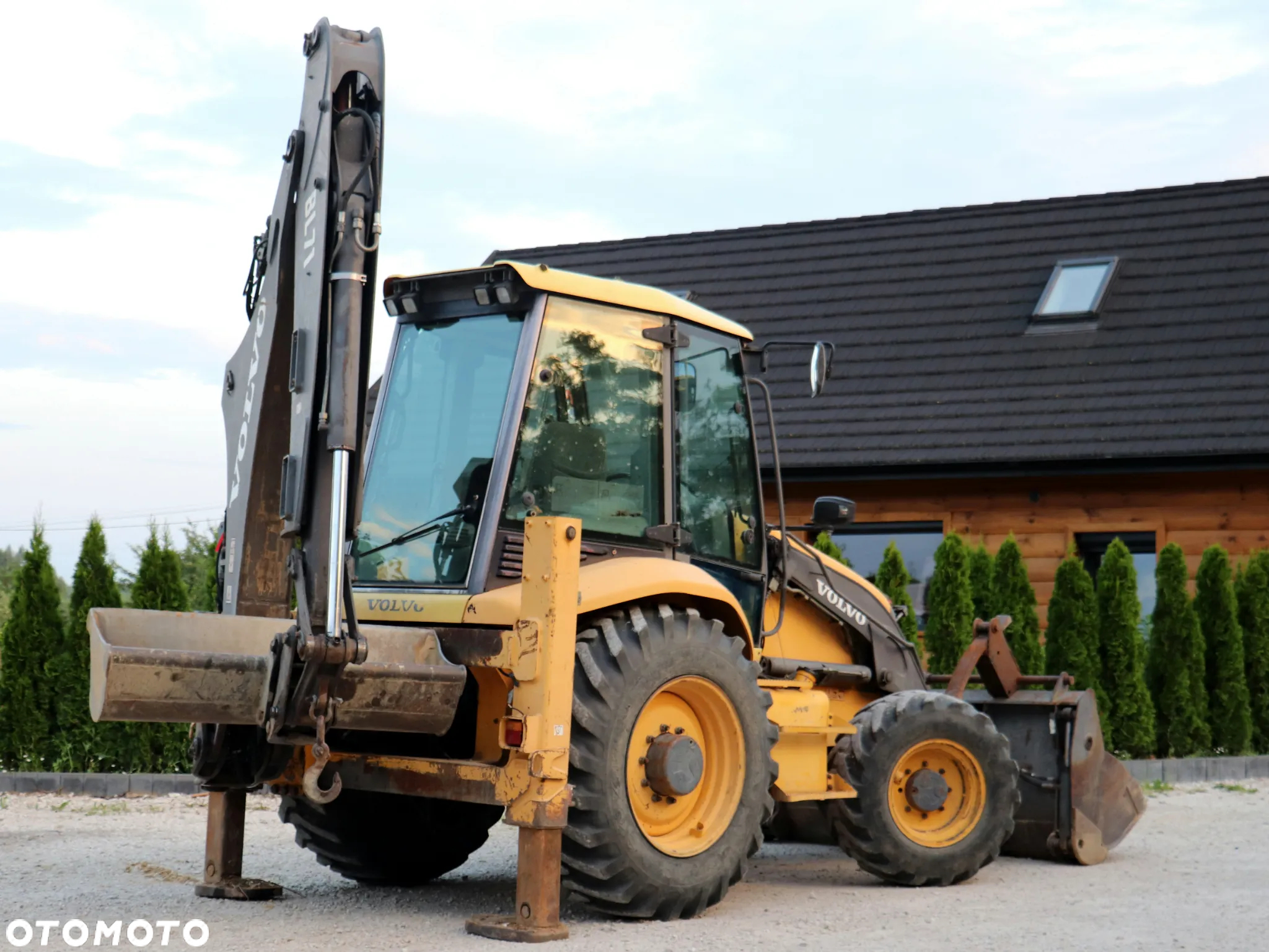 Volvo BL71 - 6