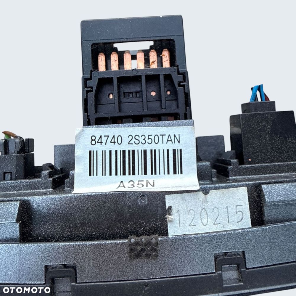 Przycisk świateł awaryjnych 84740-2S350 Hyundai ix35 - 4