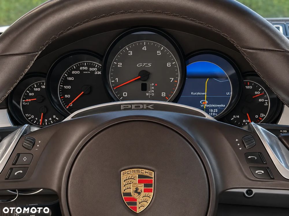 Porsche Panamera GTS - 16