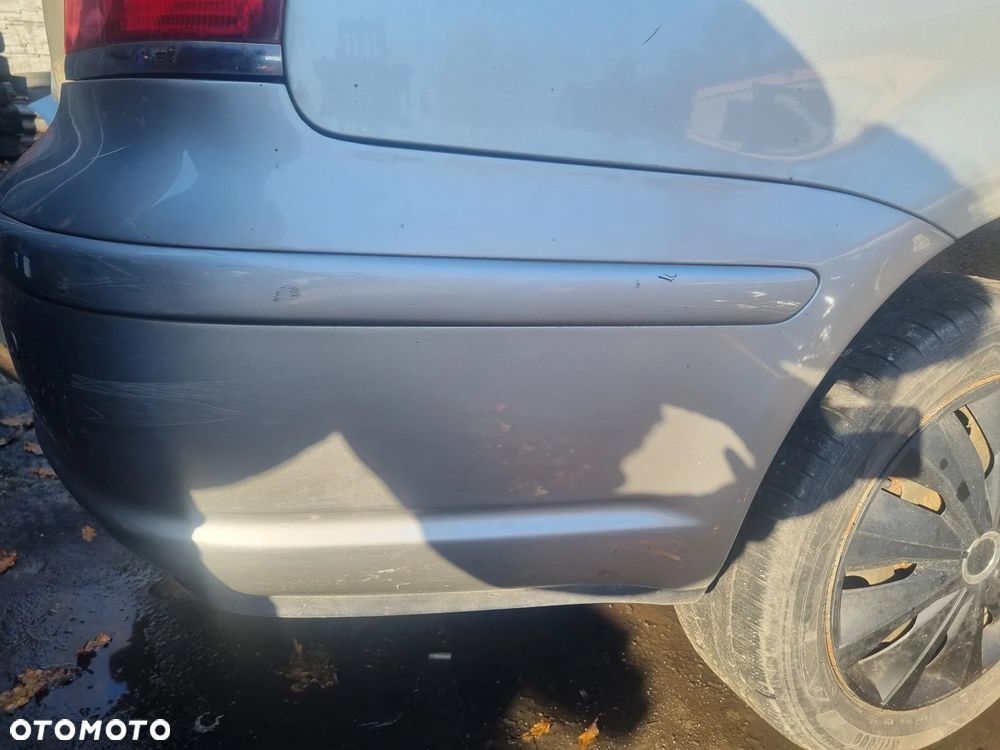 TOYOTA AVENSIS T25 03-06 2005 r. 1C0 LIFTBACK ZDERZAK TYŁ TYLNY * - 8