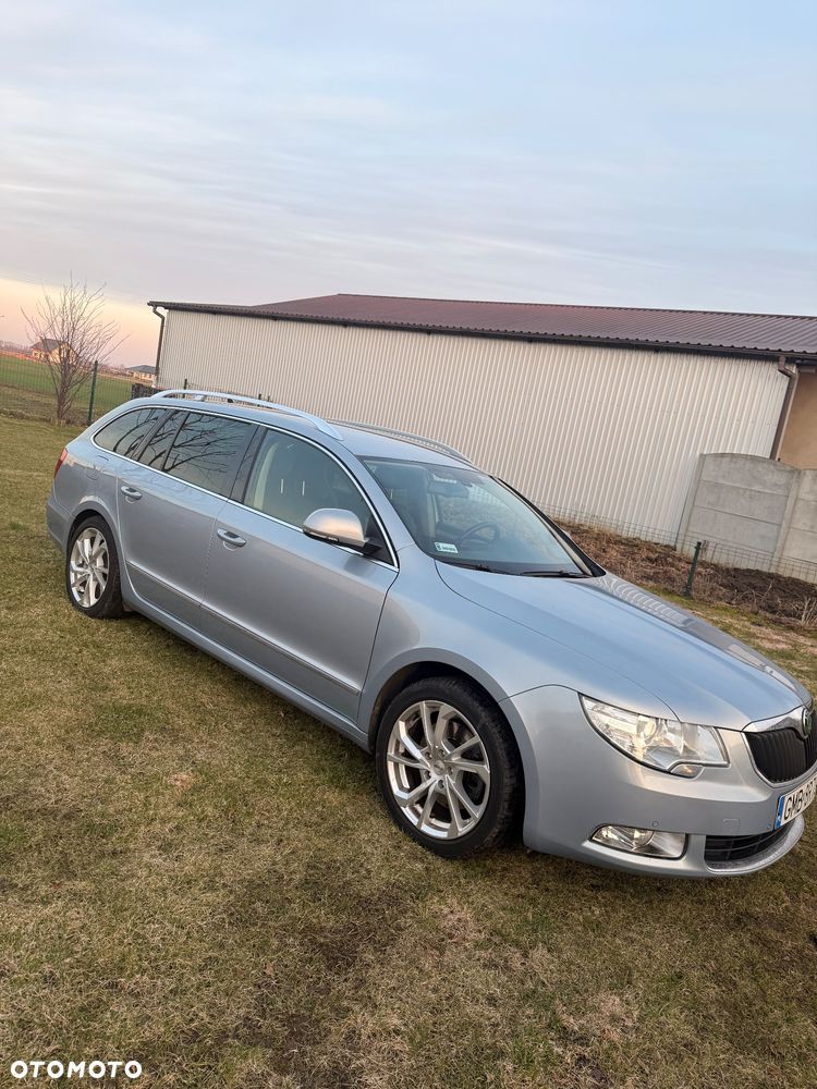 Skoda Superb 1.6 TDI Elegance Greenline - 3