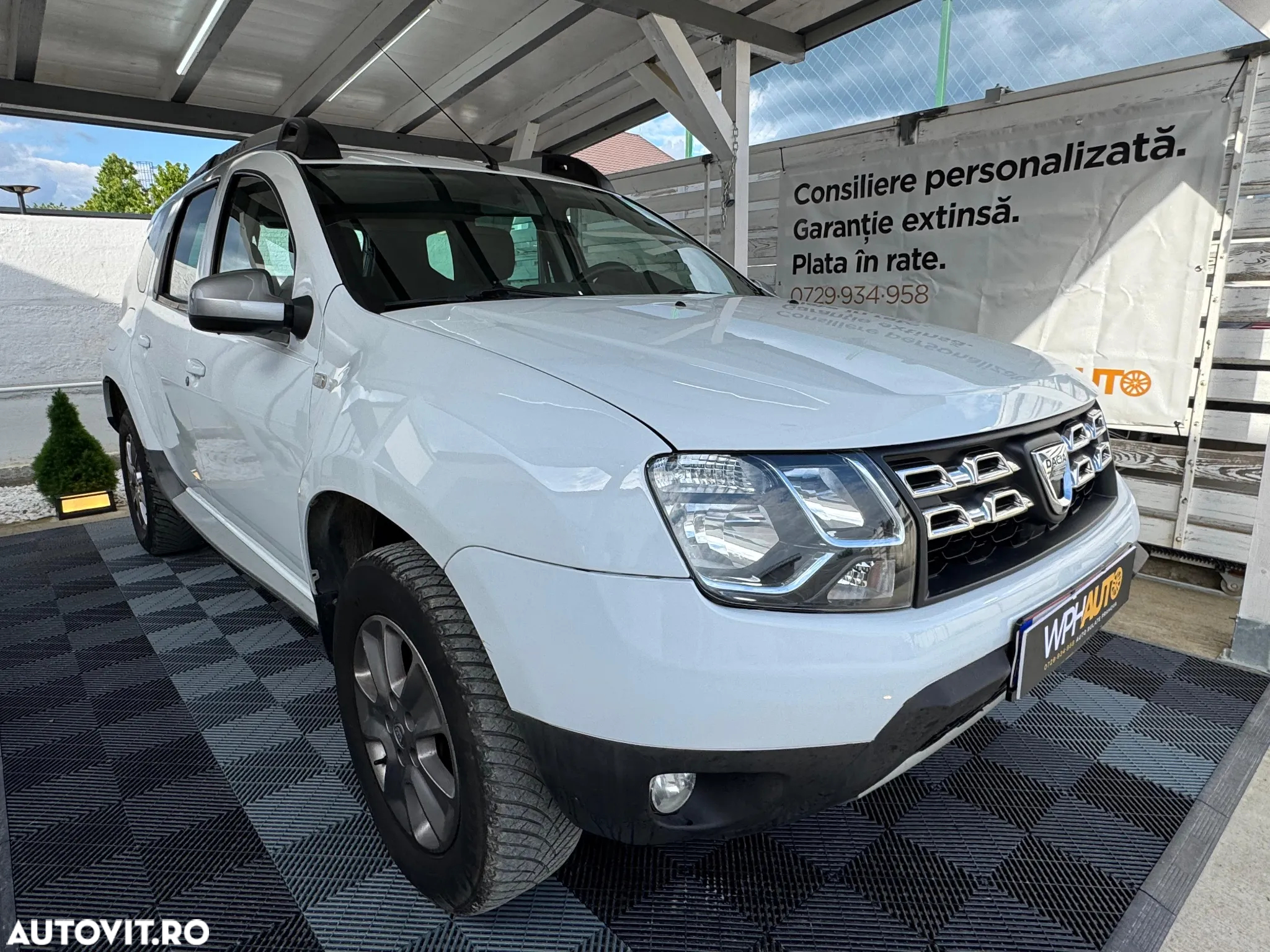 Dacia Duster 1.6 16V 4x2 Prestige - 2