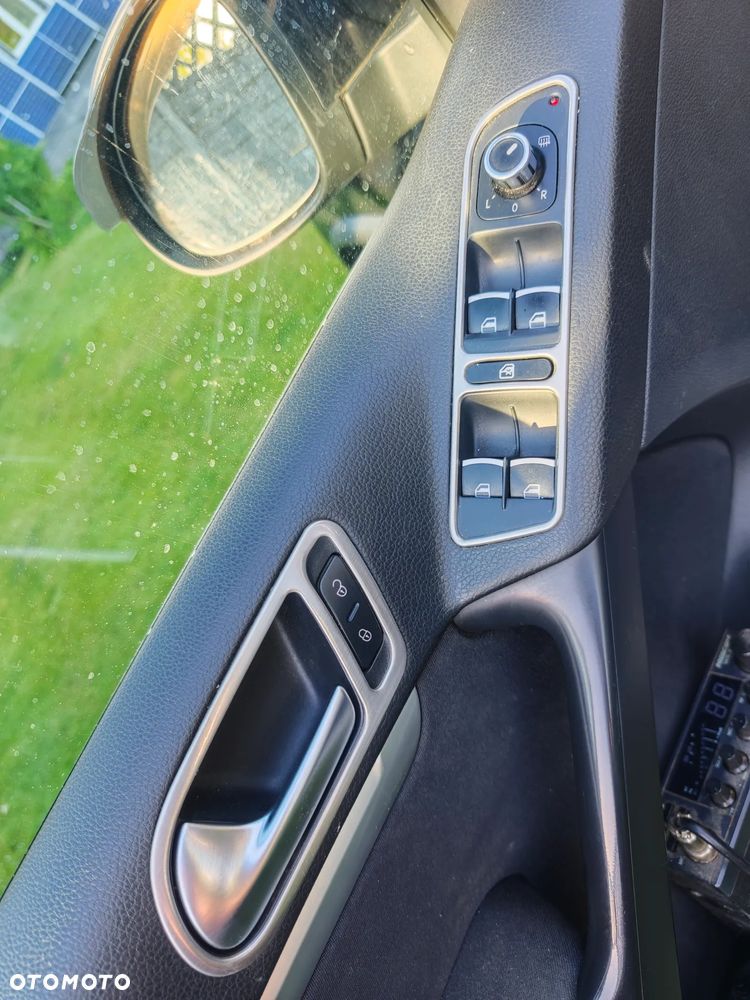 Volkswagen Tiguan - 7