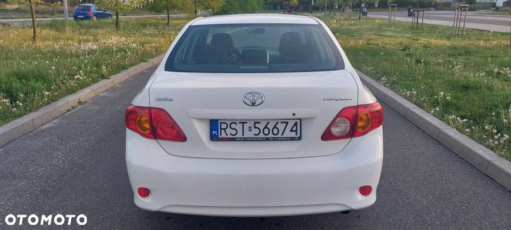 Toyota Corolla 1.6 VVT-i Premium - 5