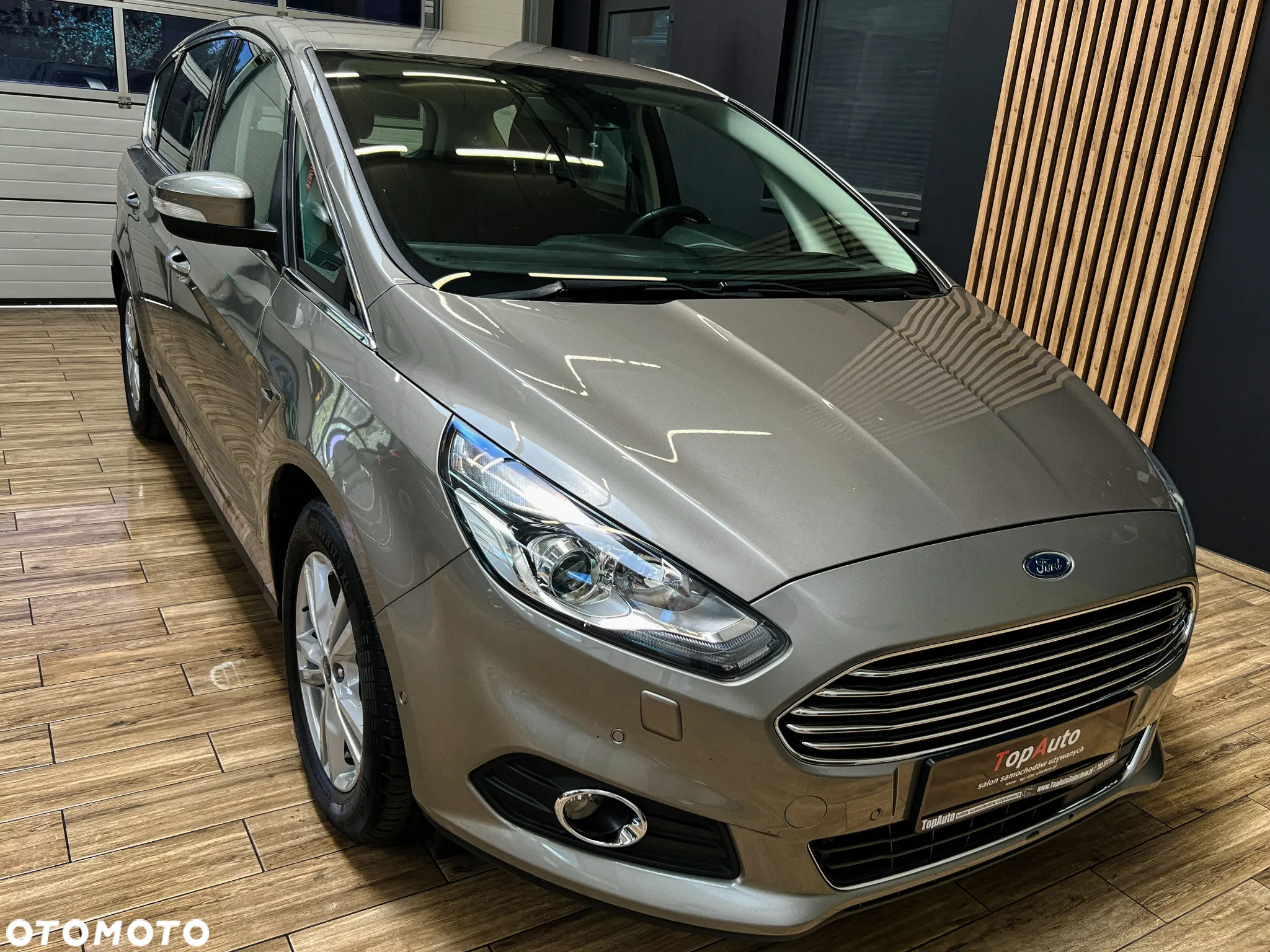 Ford S-Max - 5