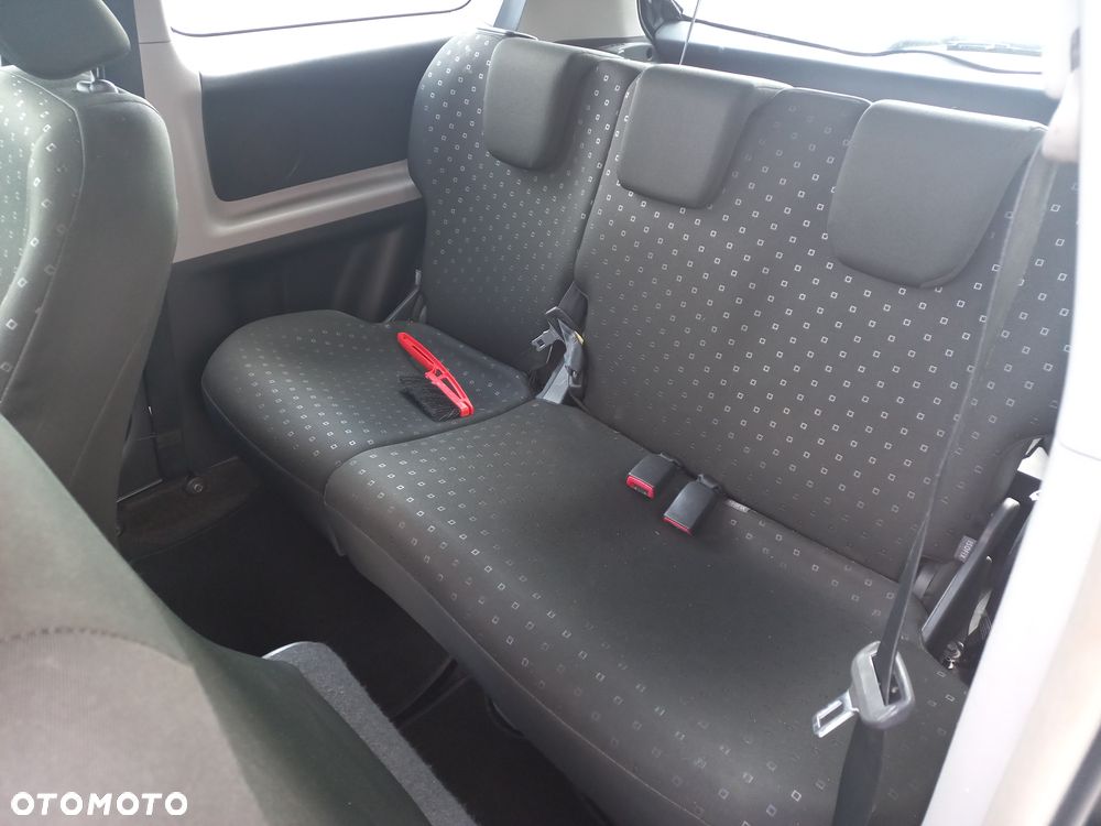 Toyota Yaris 1.0 Luna A/C - 21