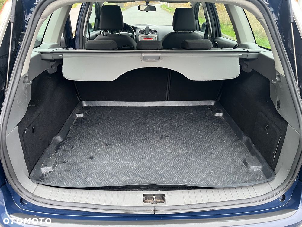 Ford Focus 1.6 Trend - 6