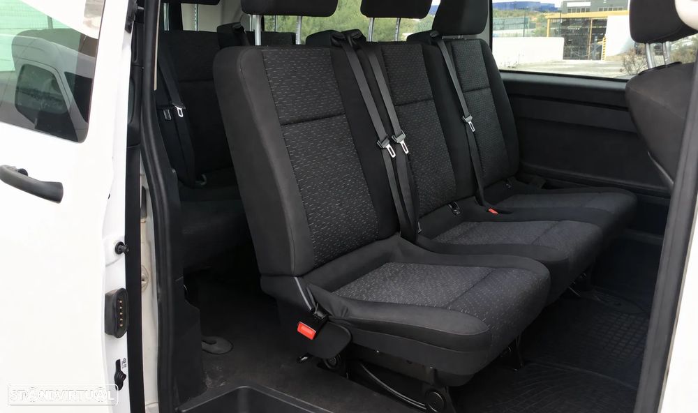 Mercedes-Benz Vito Tourer Compacta Aut. PRO - 6