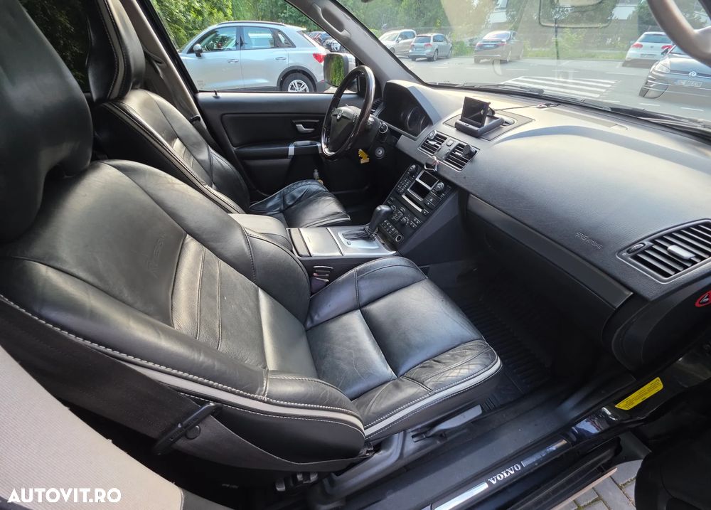 Volvo XC 90 2.4 D Aut. 7 locuri - 17