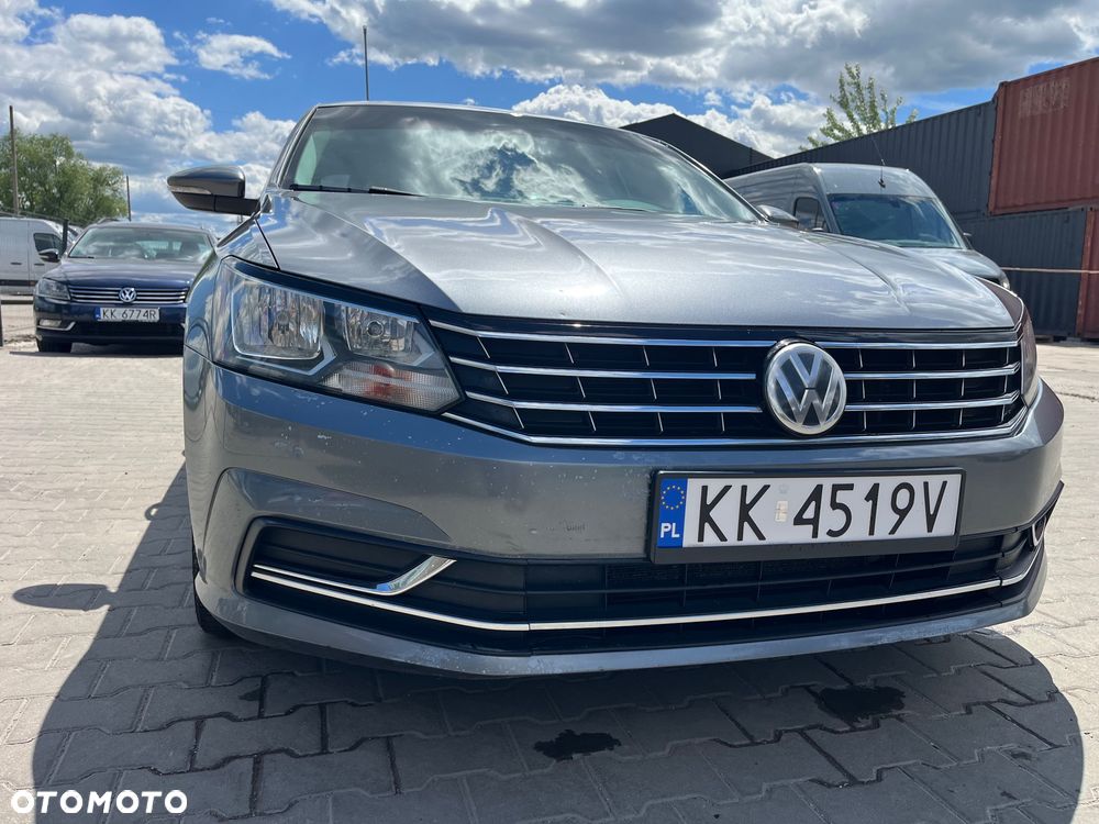 Volkswagen Passat 1.8 TSI BMT Highline DSG - 4