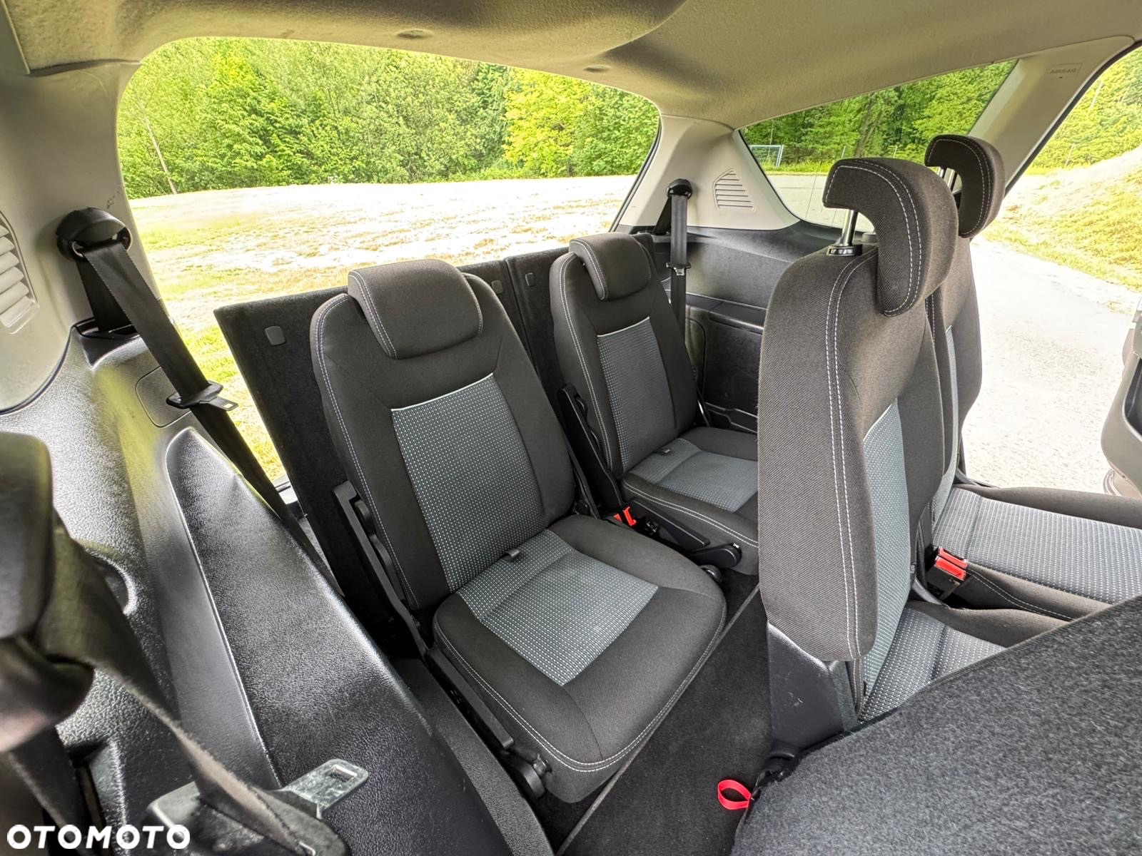 Ford S-Max 2.0 TDCi Titanium - 32