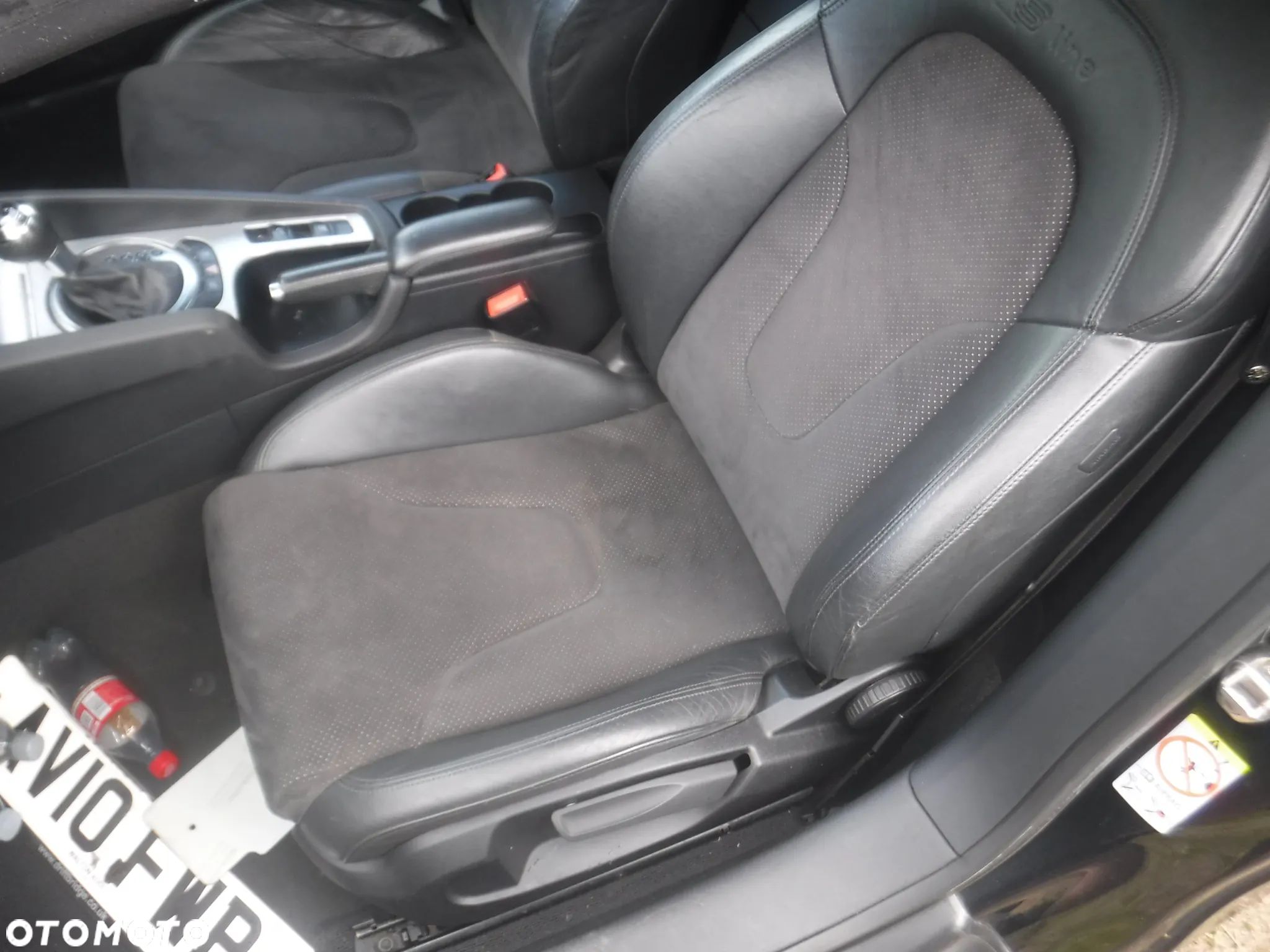 Audi TT 8J Cabrio fotele skory alcantara przod sline s line air bag - 1