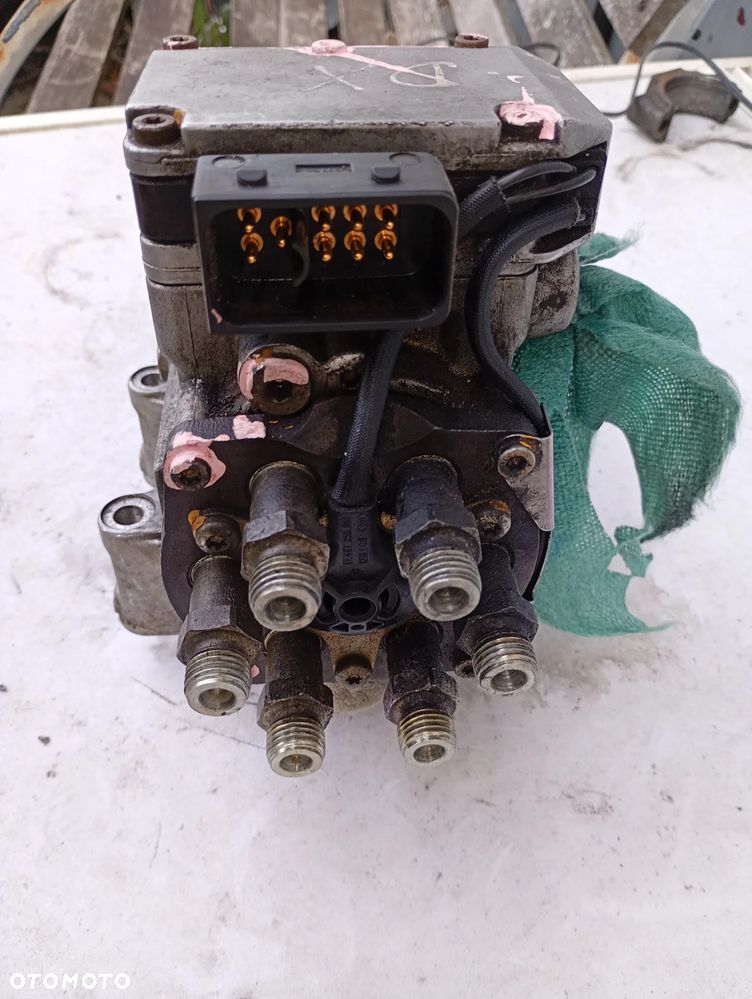 Poma wtryskowa VW 2.5TDi 05913003 DX - 3