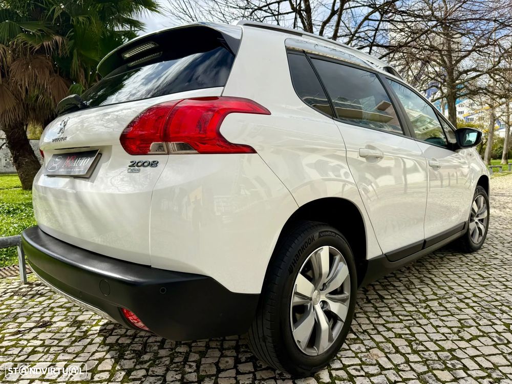 Peugeot 2008 e-HDi FAP 92 STOP & START Style - 23