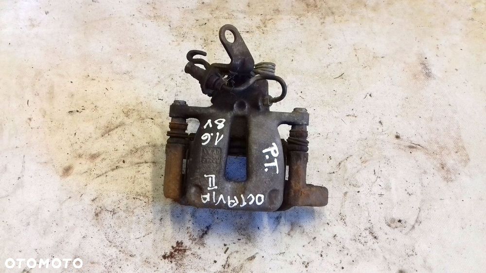 ZACISK PRAWY TYŁ JARZMO SKODA OCTAVIA II 1.6 MPI 04- - 1
