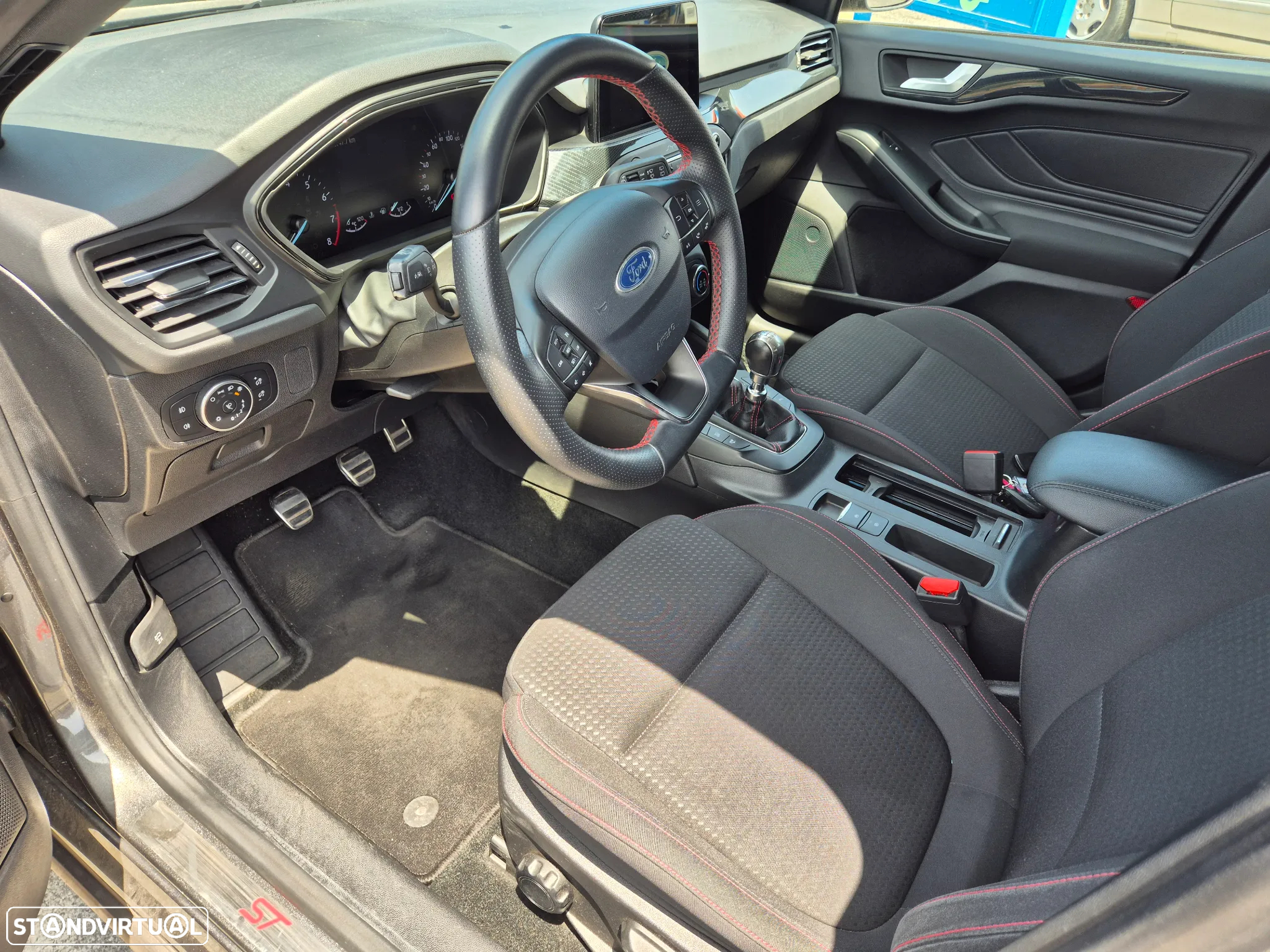 Ford Focus SW 1.0 EcoBoost ST-Line - 10
