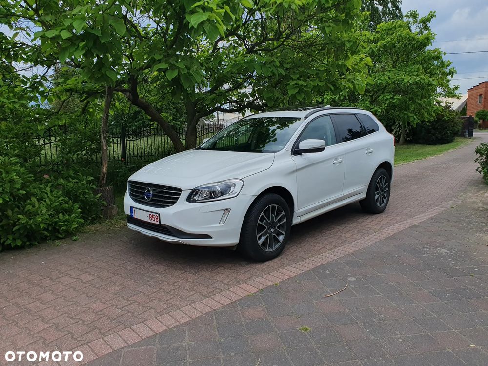 Volvo XC 60 D4 Geartronic Momentum - 1