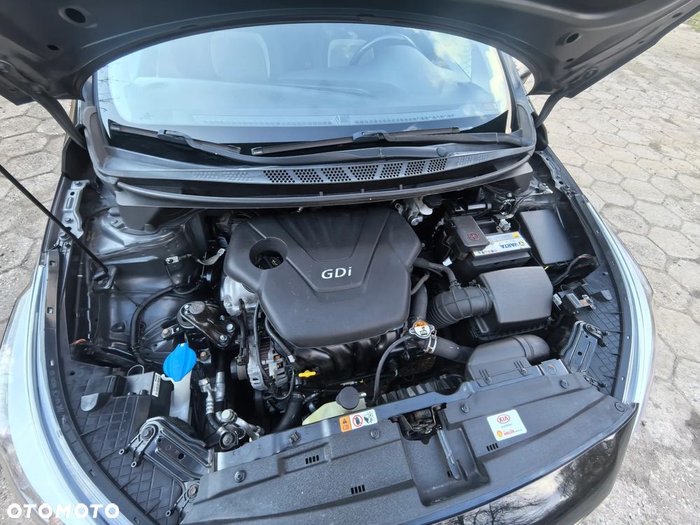 Kia Ceed 1.6 GDI Platinum Edition - 34