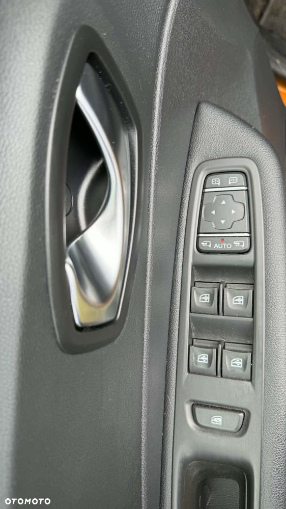 Renault Captur - 5