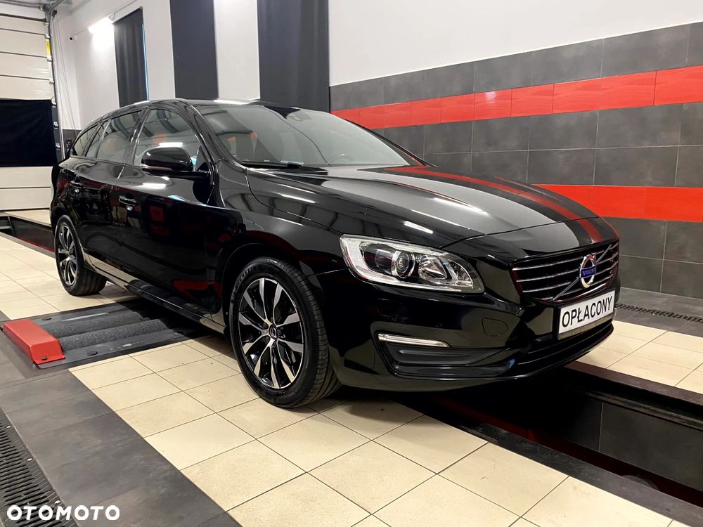 Volvo V60 D3 Momentum - 6