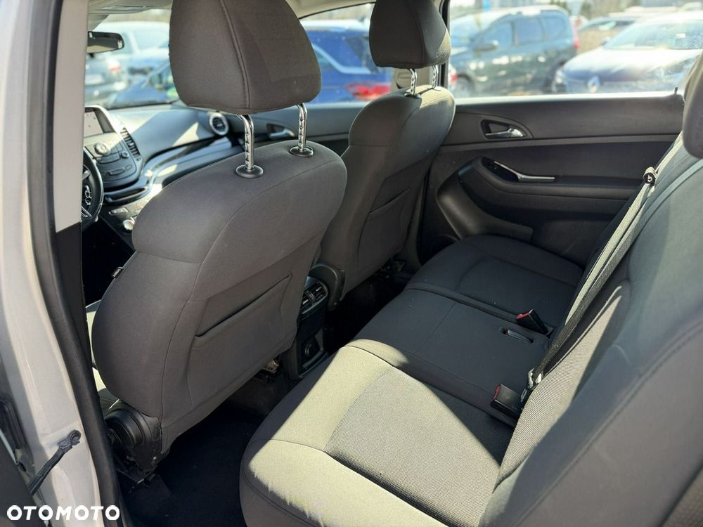 Chevrolet Orlando 2.0 D LT+ - 25