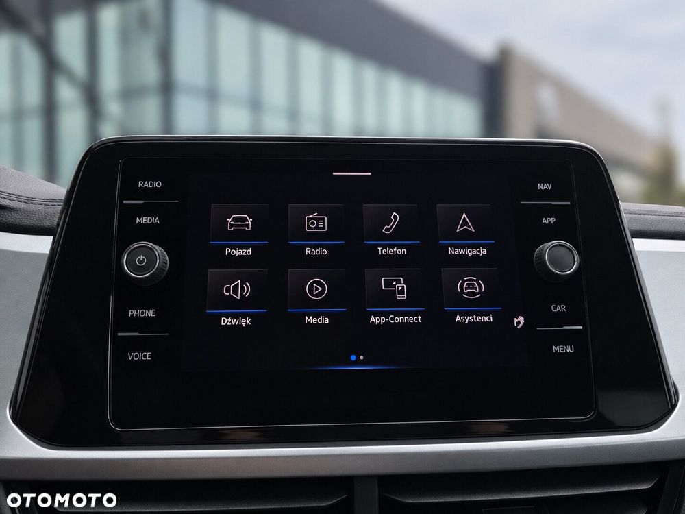 Volkswagen T-Roc - 16