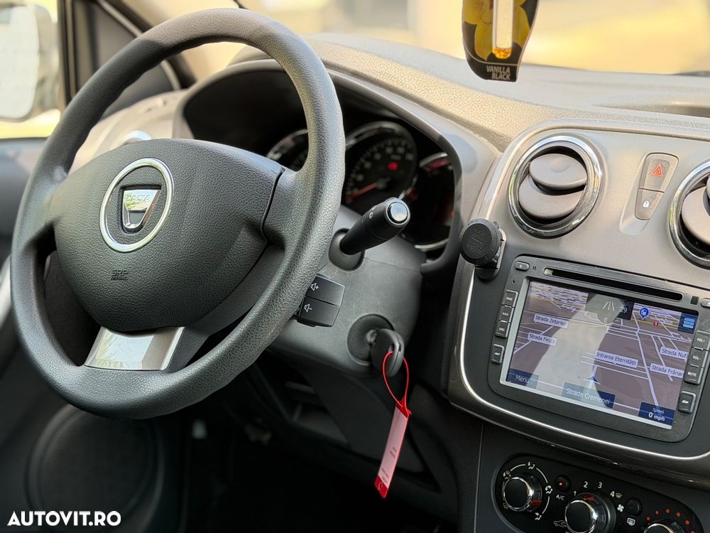 Dacia Logan 0.9 90CP Ambiance - 24