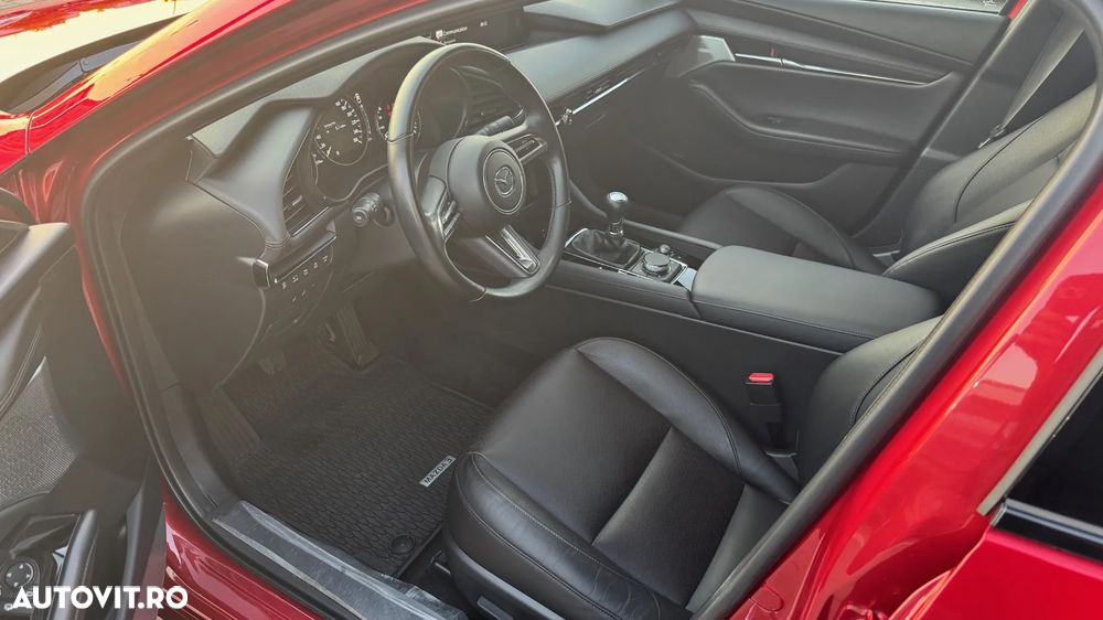 Mazda 3 - 9