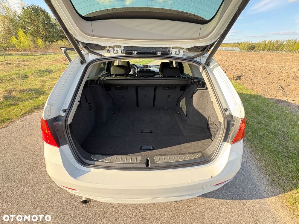 BMW Seria 3 316d - 14