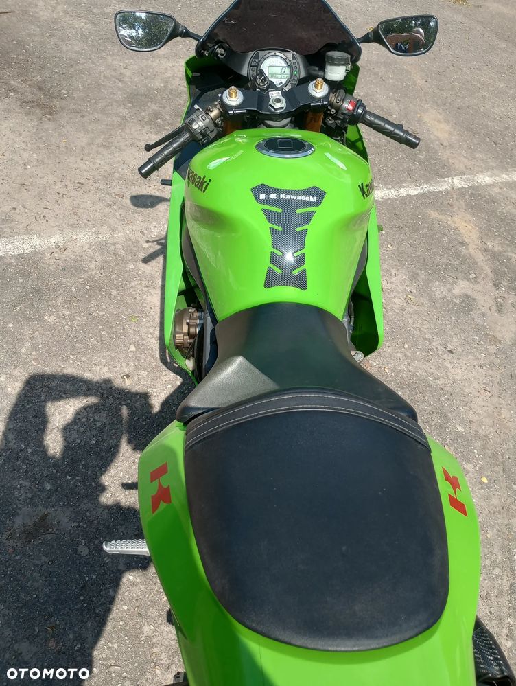 Kawasaki ZXR - 6