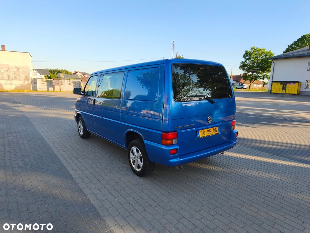 Volkswagen Transporter Mixt - 4