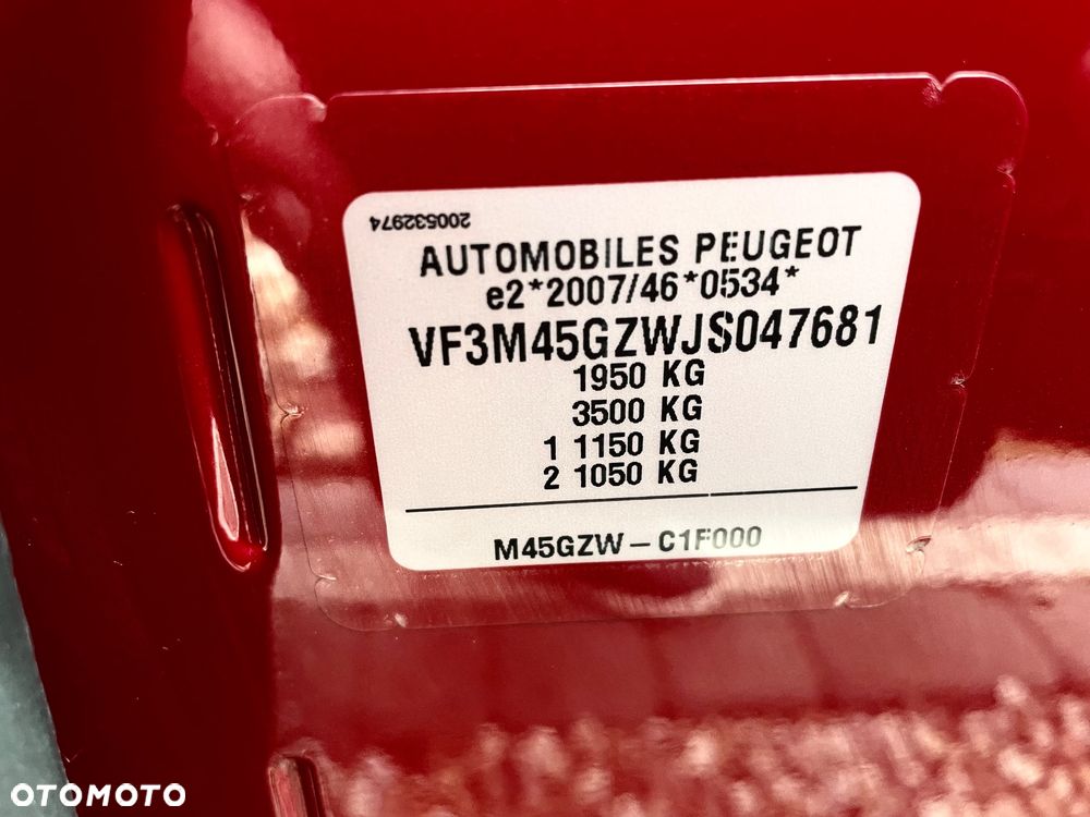 Peugeot 3008 THP 165 EAT6 Stop & Start Allure - 28