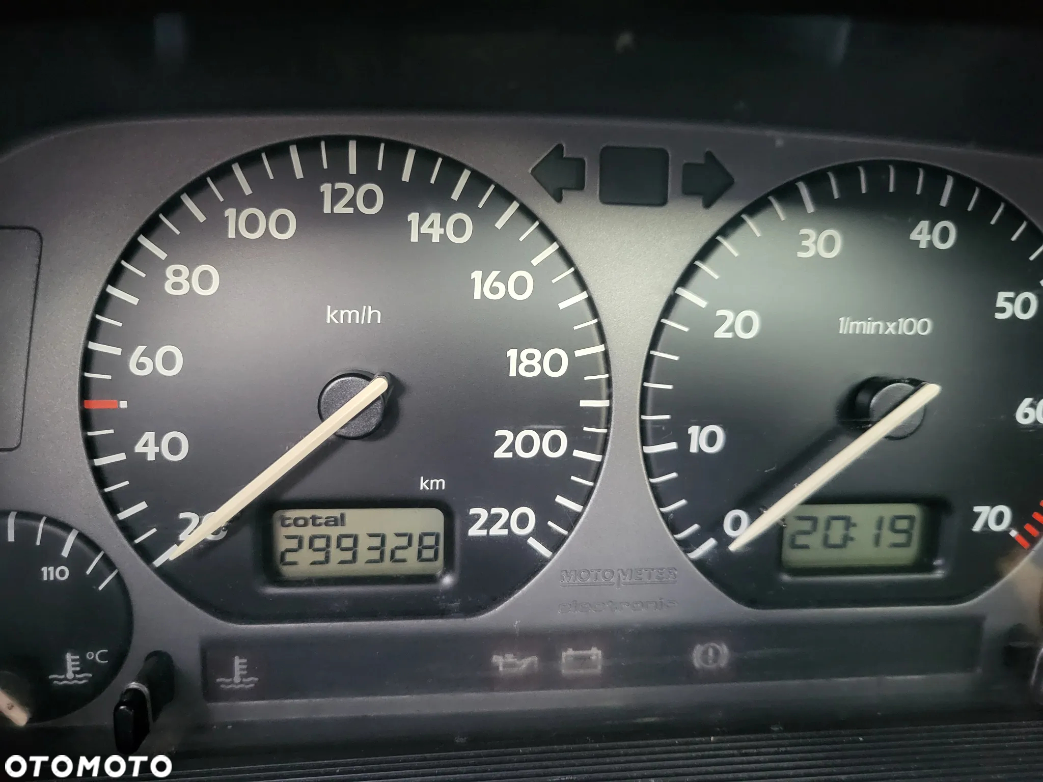 Volkswagen Vento - 4