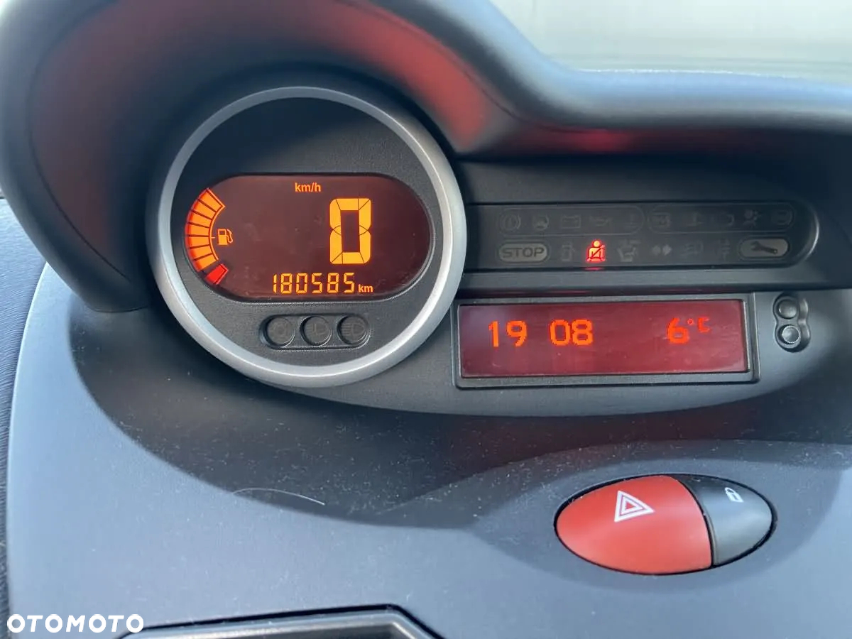 Renault Twingo 1.5 dCi Authentique - 21