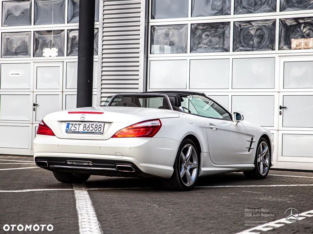 Mercedes-Benz SL 400 - 6