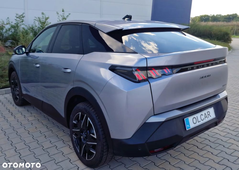 Peugeot 3008 1.2 PureTech mHEV Allure Pack S&S e-DCS6 - 9