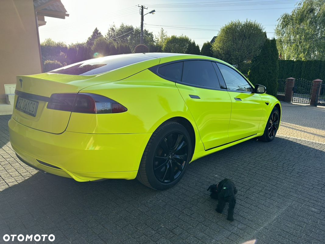 Tesla Model S Standard - 15
