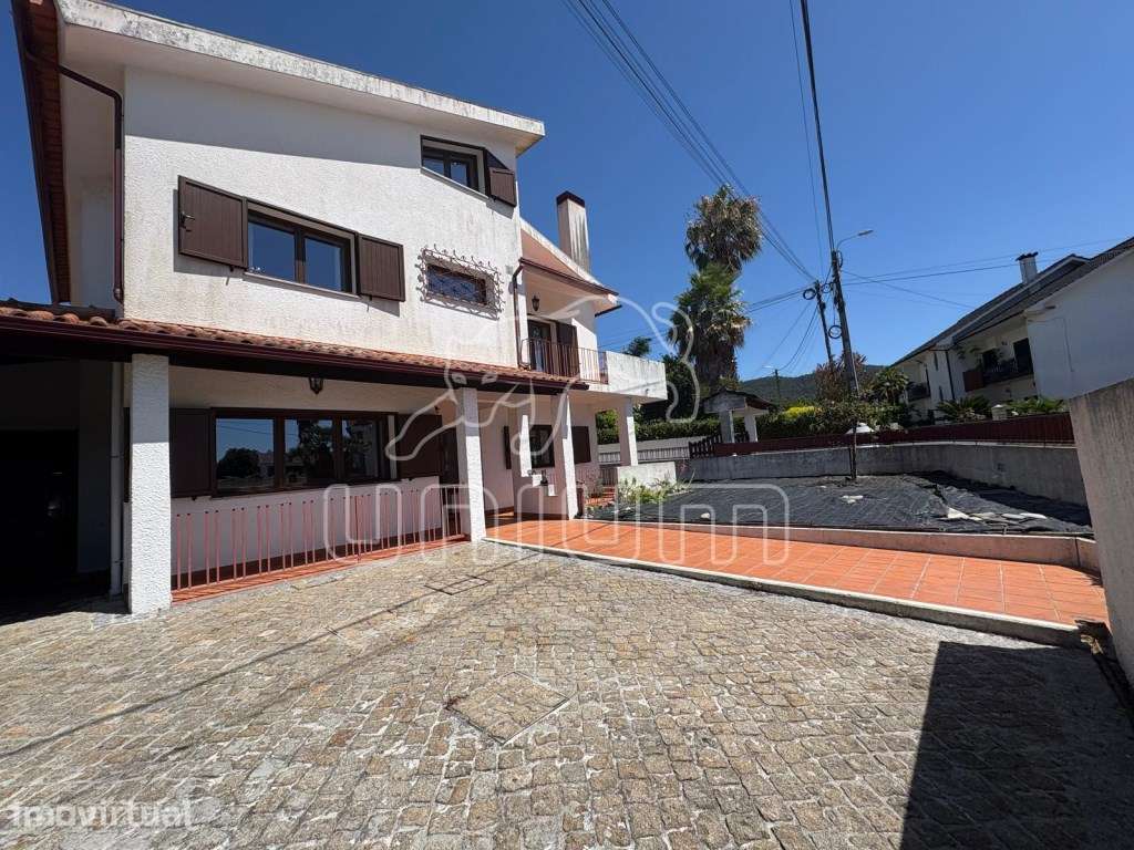 Moradia T4 com Jardim em Vila Franca - Grande imagem: 2/27