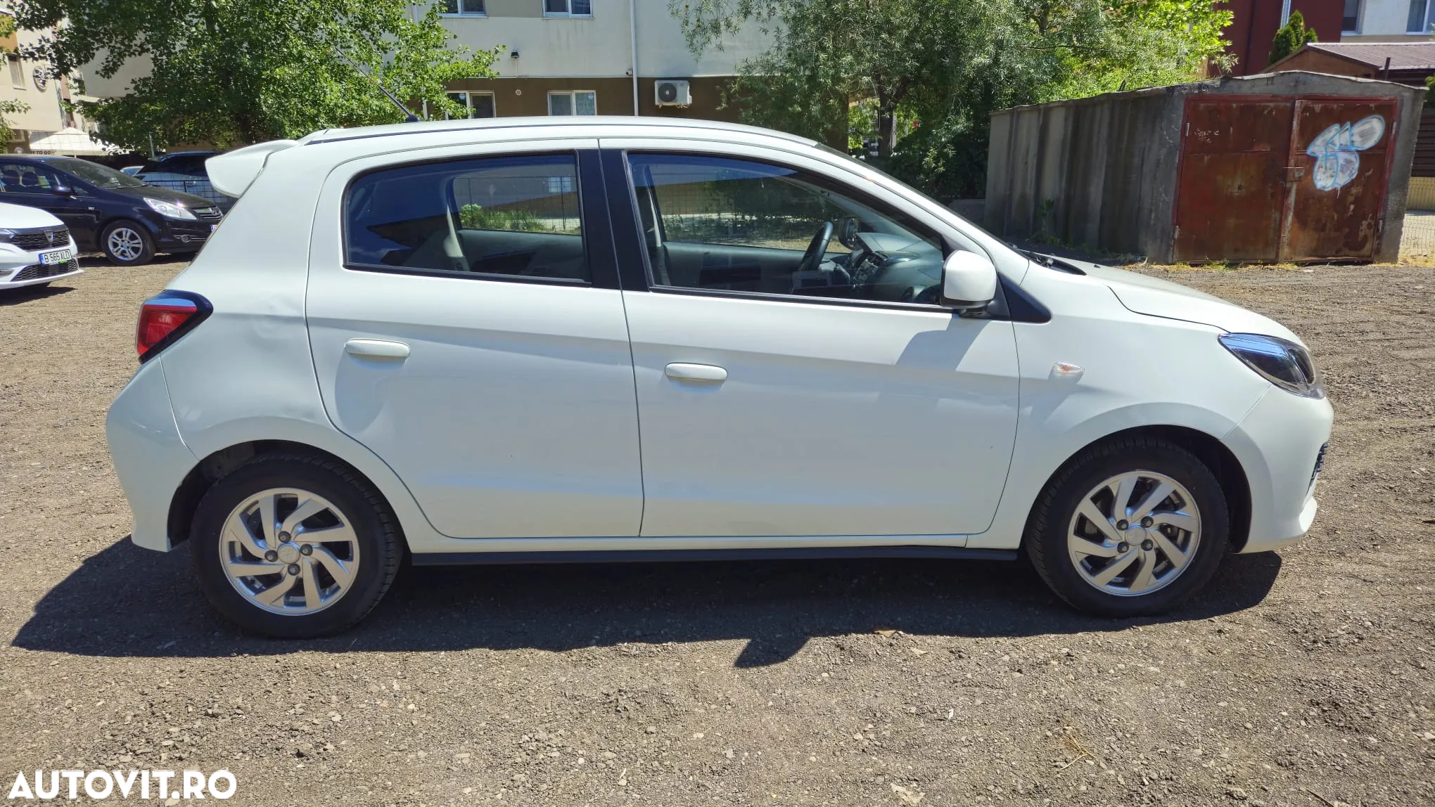 Mitsubishi Space Star 1.2 2WD MT Inform - 9