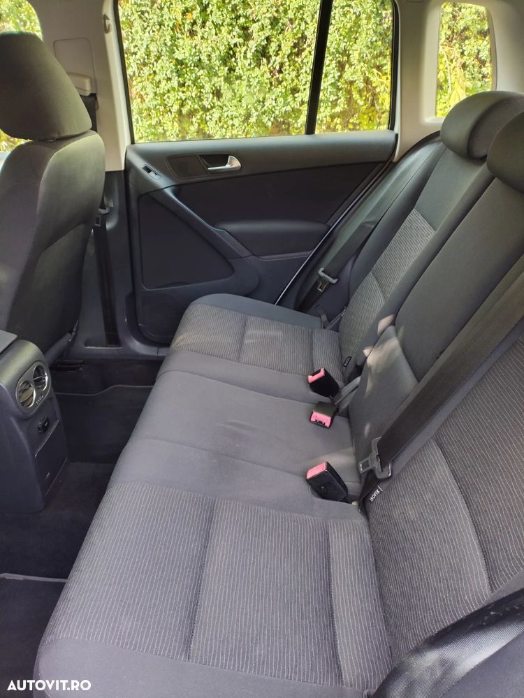 Volkswagen Tiguan - 3