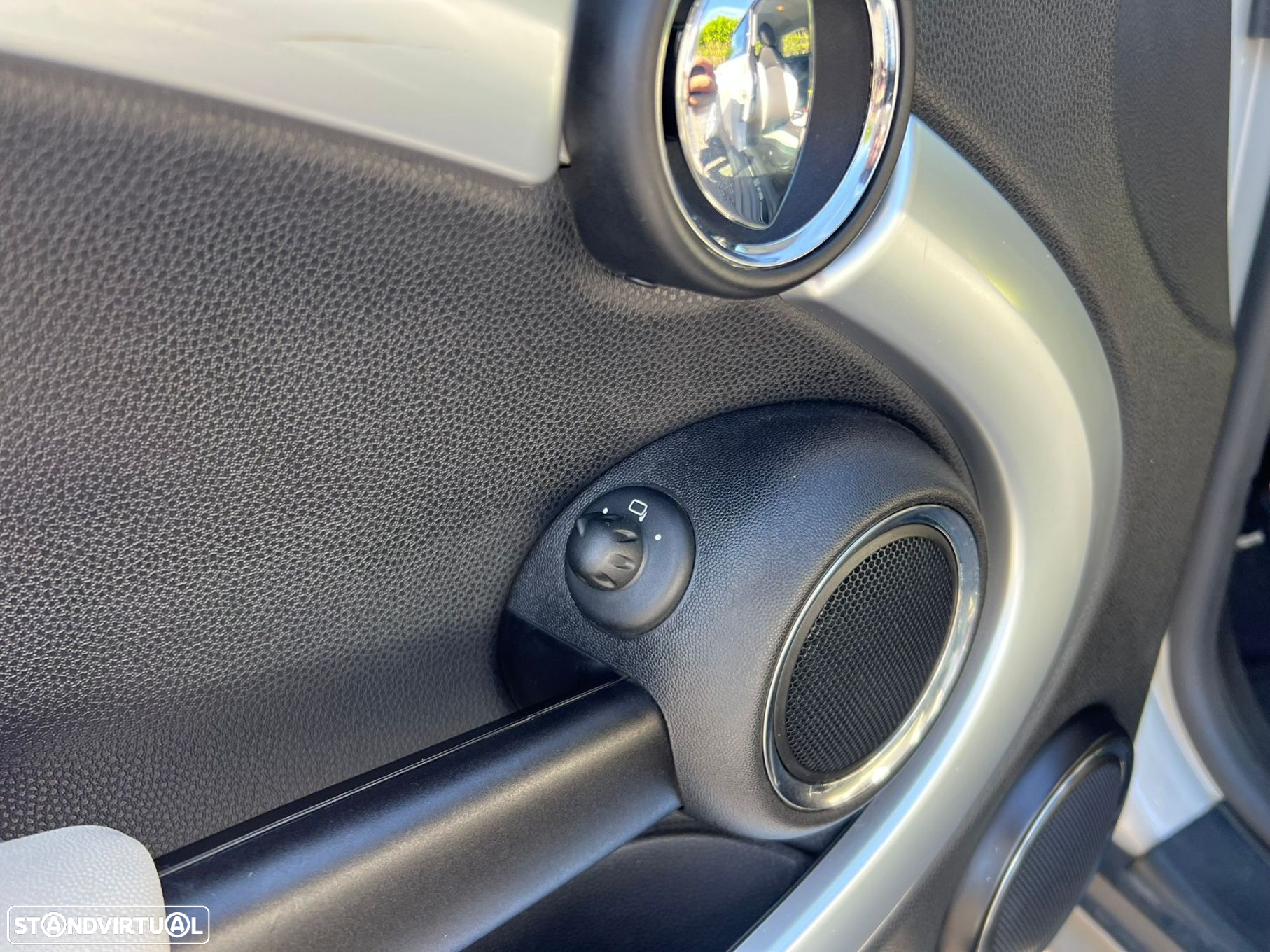 MINI 3 Portas - 33