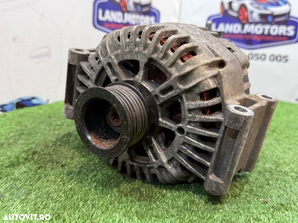 Alternator mercedes benz c220 c204 w204 cdi c-class coupe 2.2 diesel 2013 cod oem a0009060401 - 3