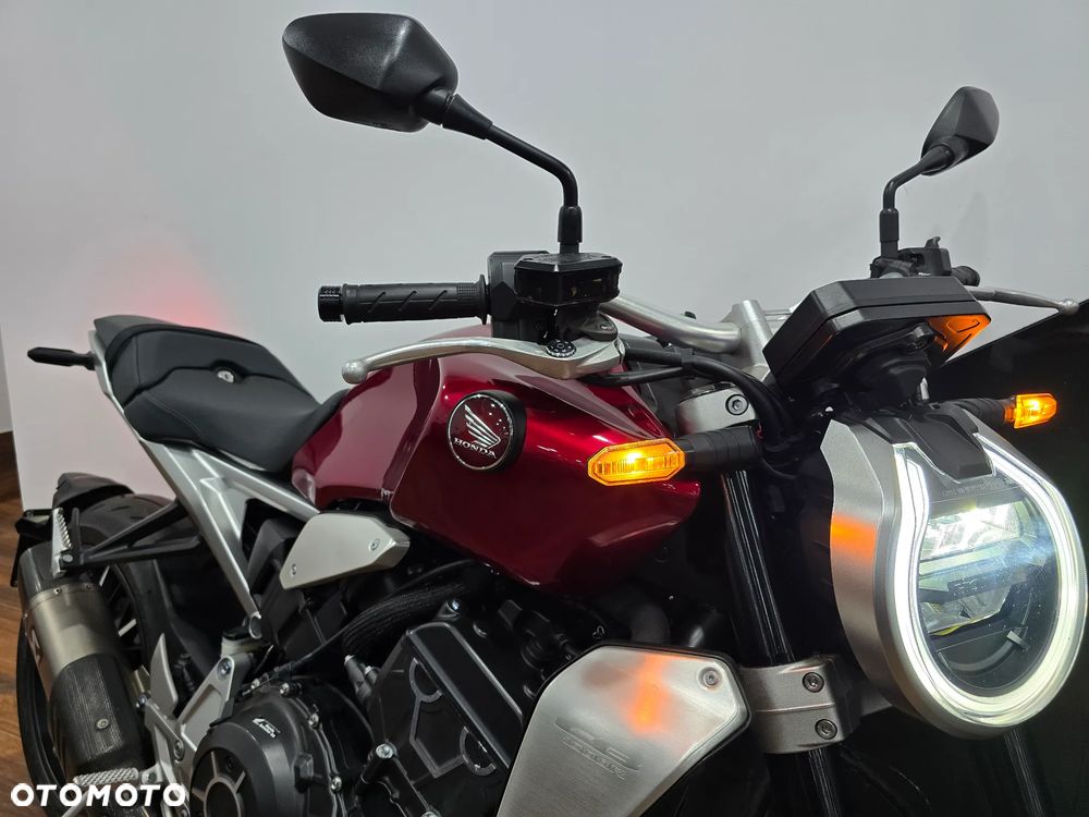 Honda CB - 3