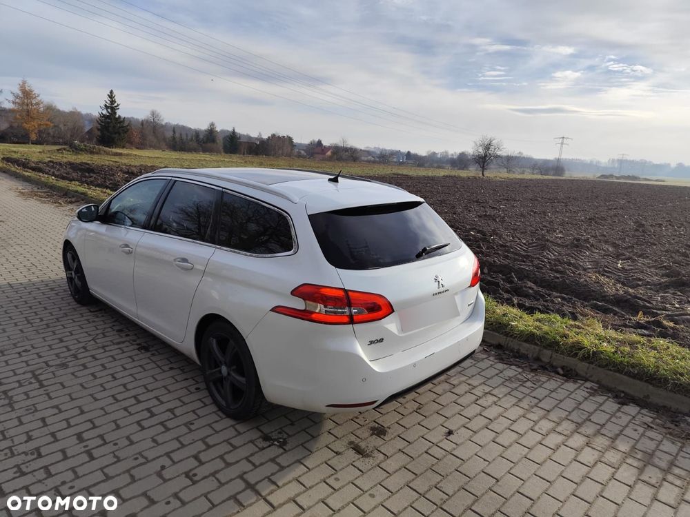 Peugeot 308 2.0 Blue HDi Allure S&S - 3