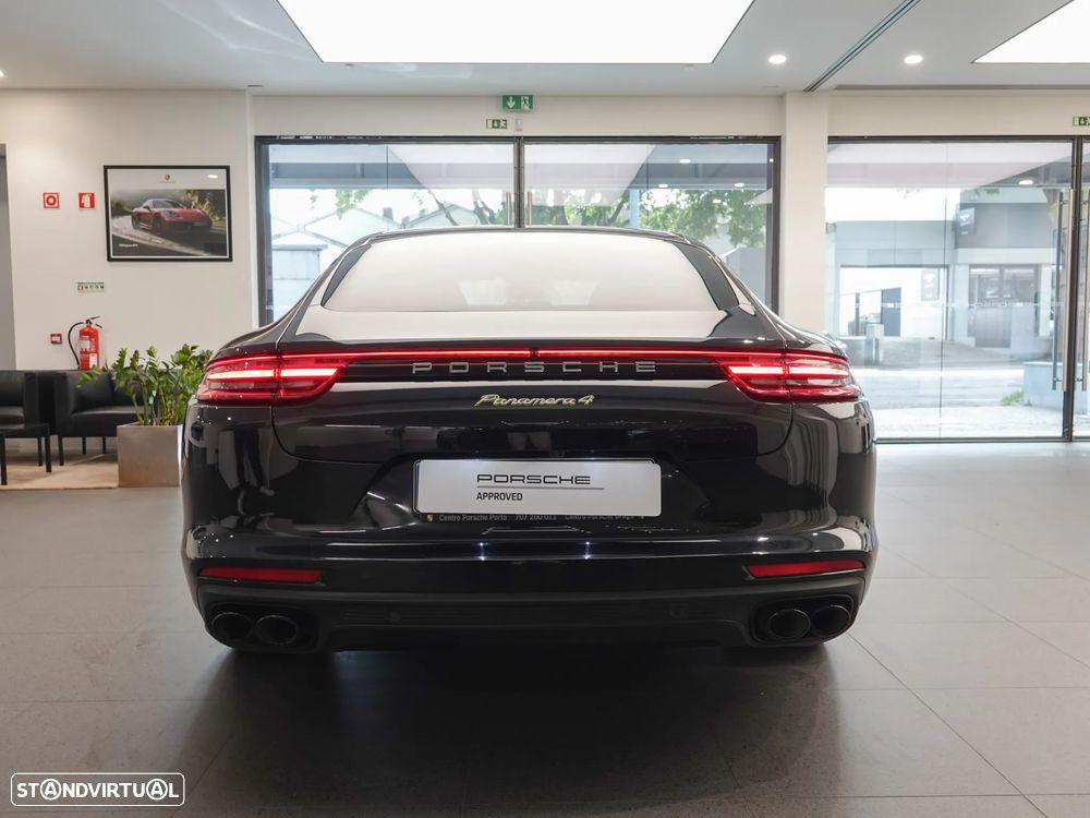 Porsche Panamera 4 E-Hybrid - 5