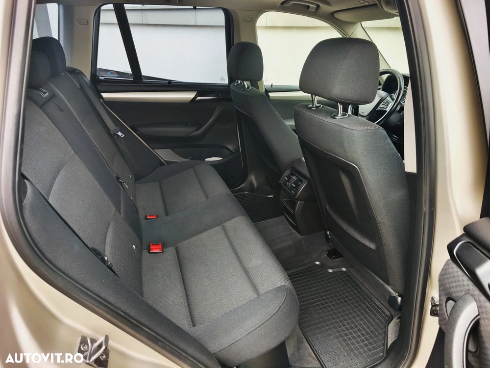 BMW X3 xDrive20d Aut. - 9