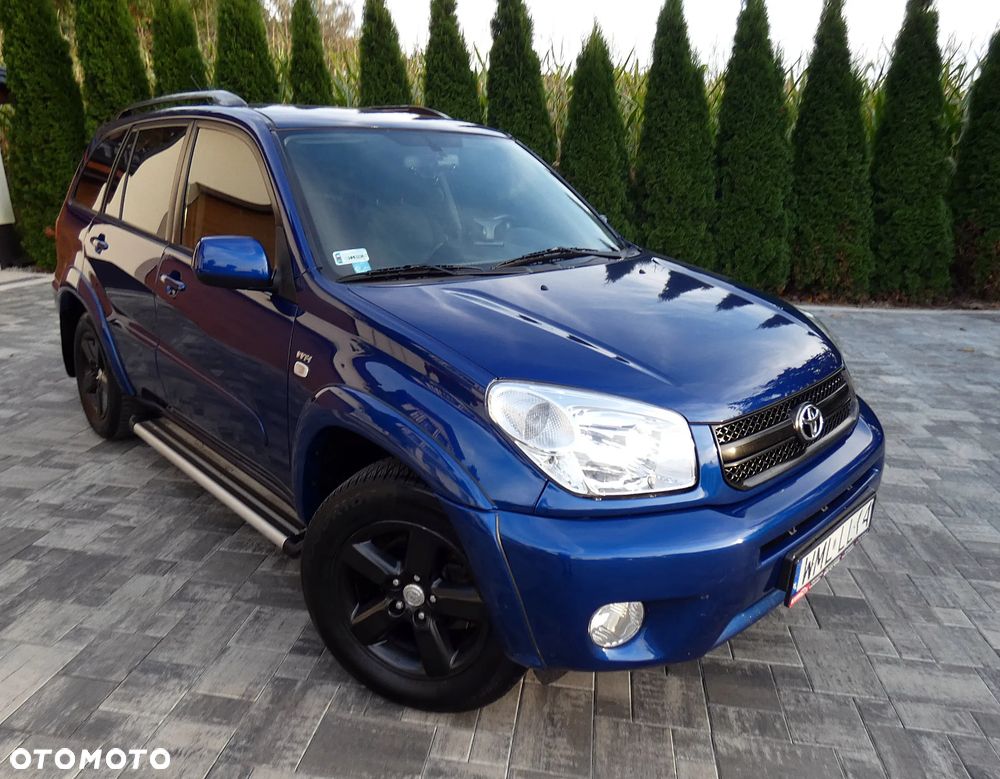 Toyota RAV4 - 18