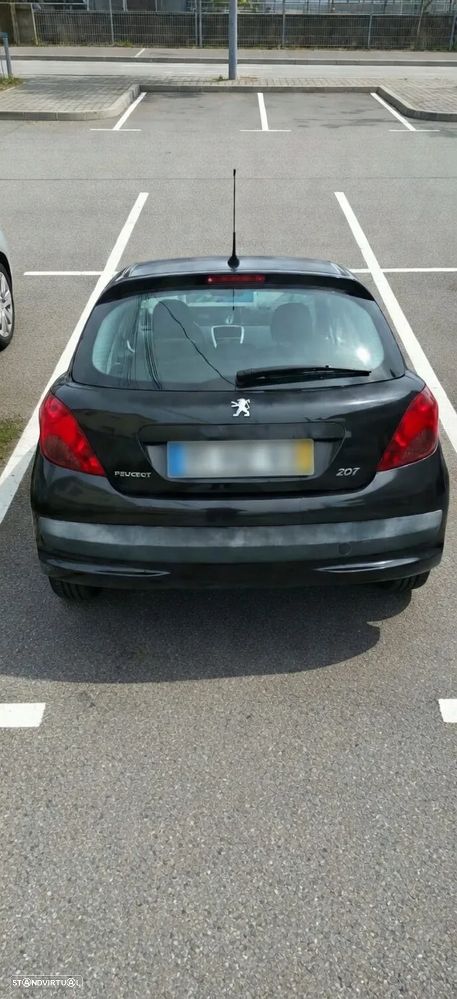 Peugeot 207 1.4 HDi Urban - 1